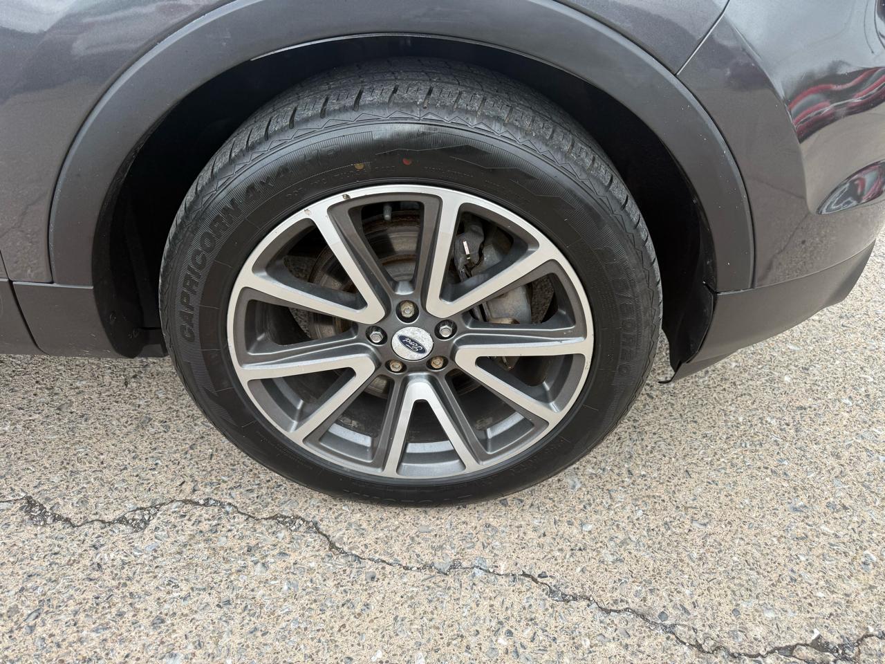 Ford Explorer XLT 4WD 2015