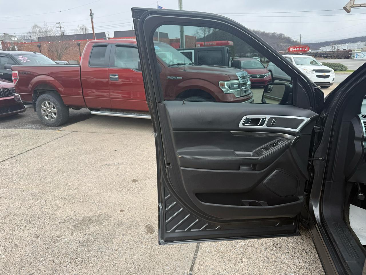 Ford Explorer XLT 4WD 2015