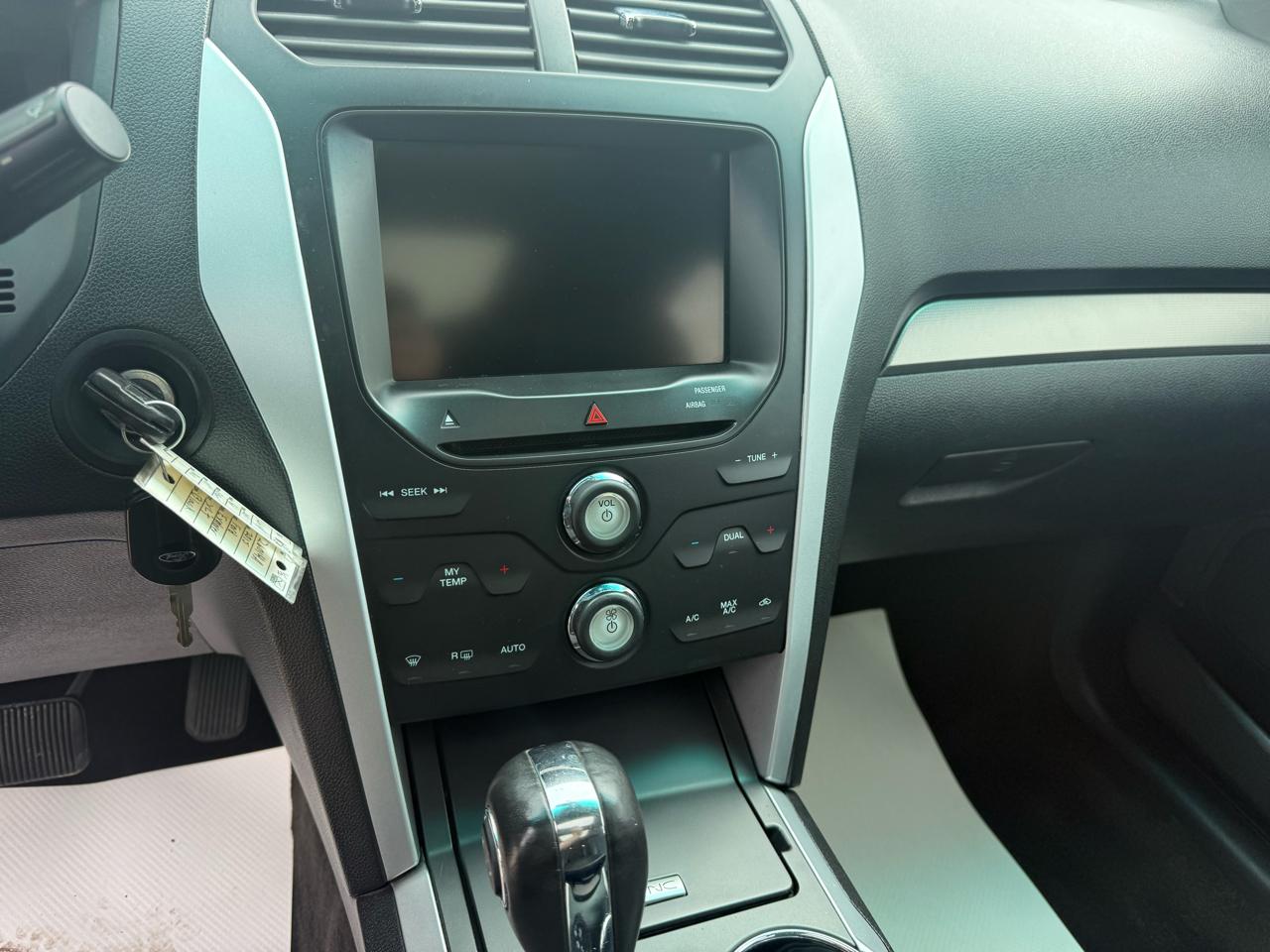 Ford Explorer XLT 4WD 2015