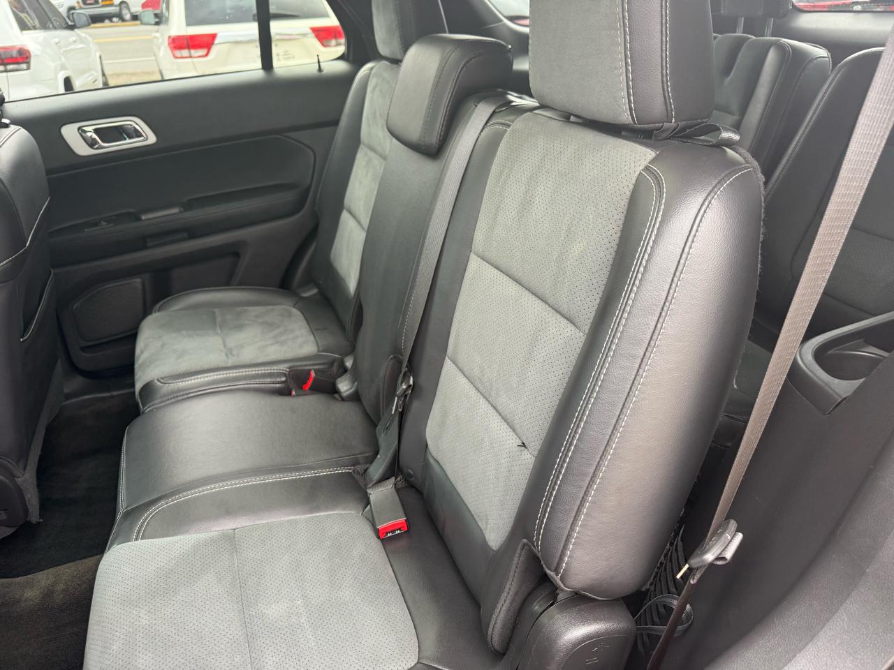 Ford Explorer XLT 4WD 2015