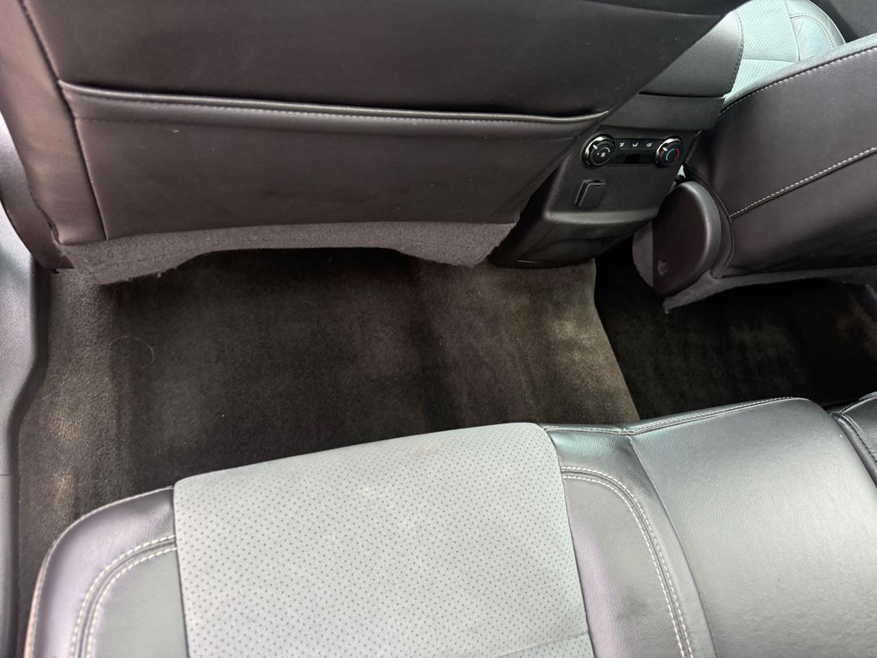 Ford Explorer XLT 4WD 2015