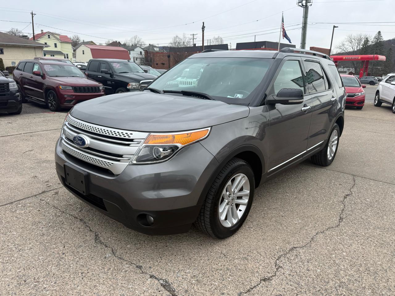 Ford Explorer XLT 4WD 2011