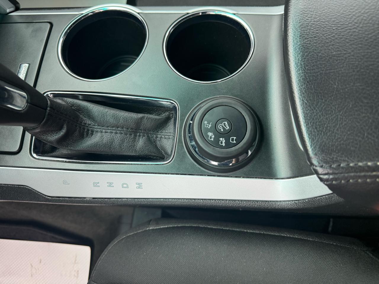 Ford Explorer XLT 4WD 2011