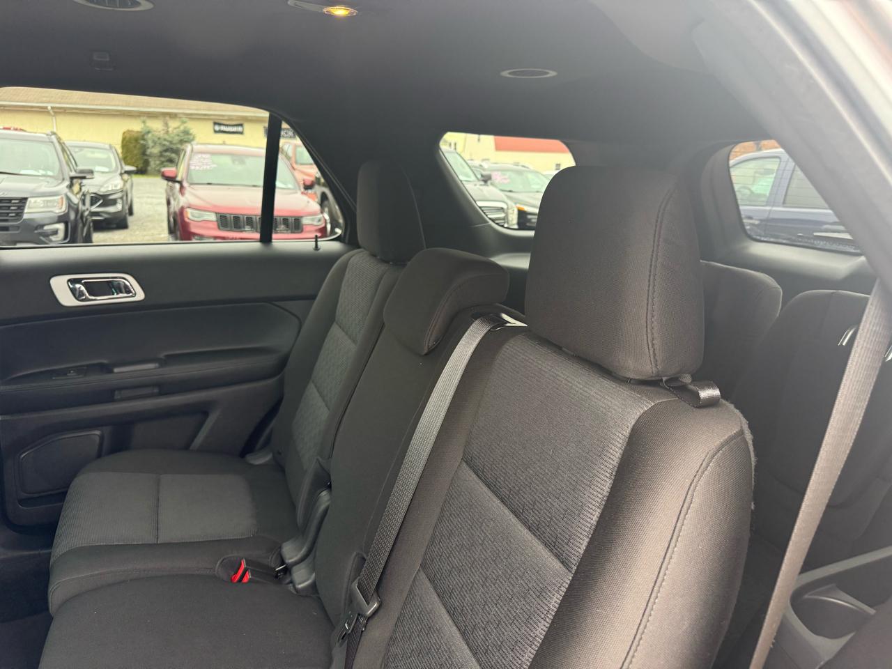 Ford Explorer XLT 4WD 2011