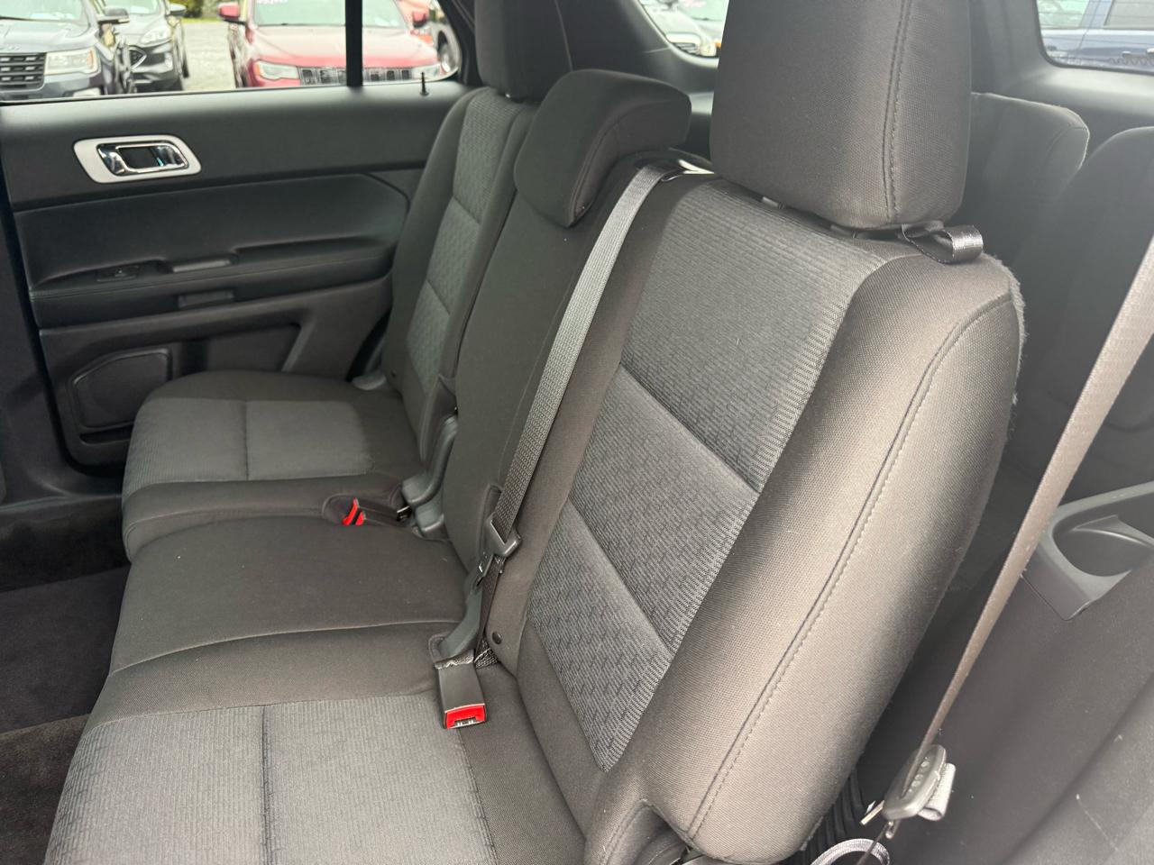 Ford Explorer XLT 4WD 2011