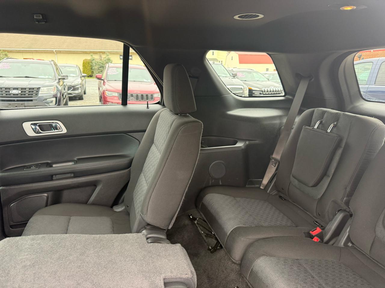 Ford Explorer XLT 4WD 2011