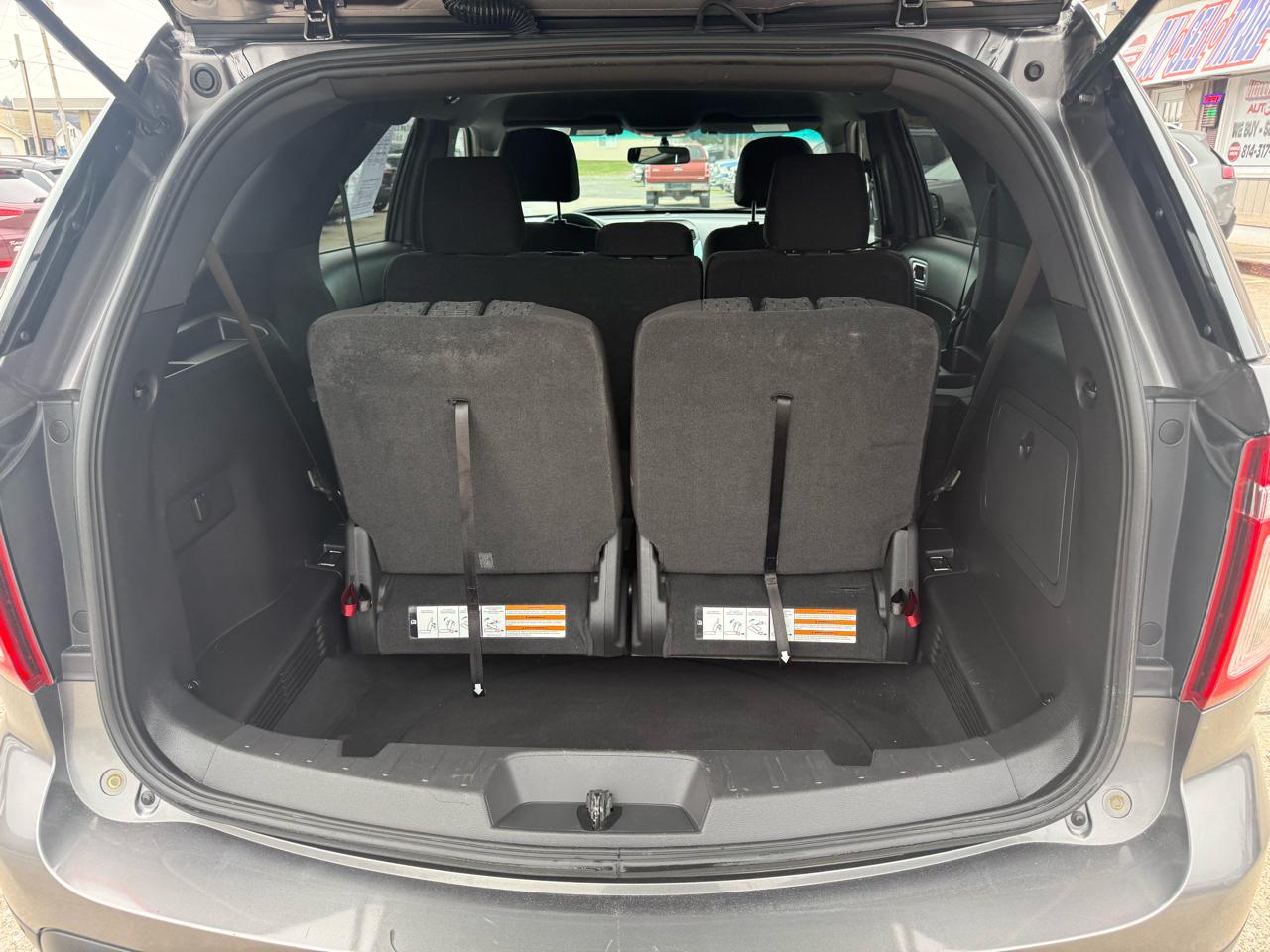 Ford Explorer XLT 4WD 2011