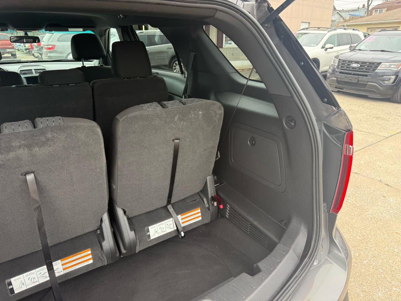 Ford Explorer XLT 4WD 2011