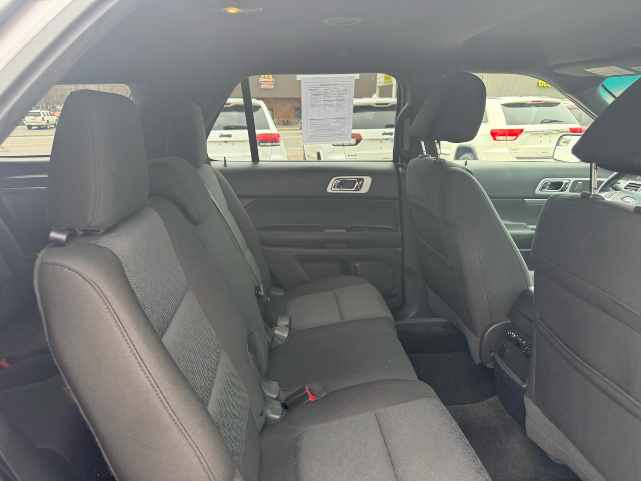 Ford Explorer XLT 4WD 2011