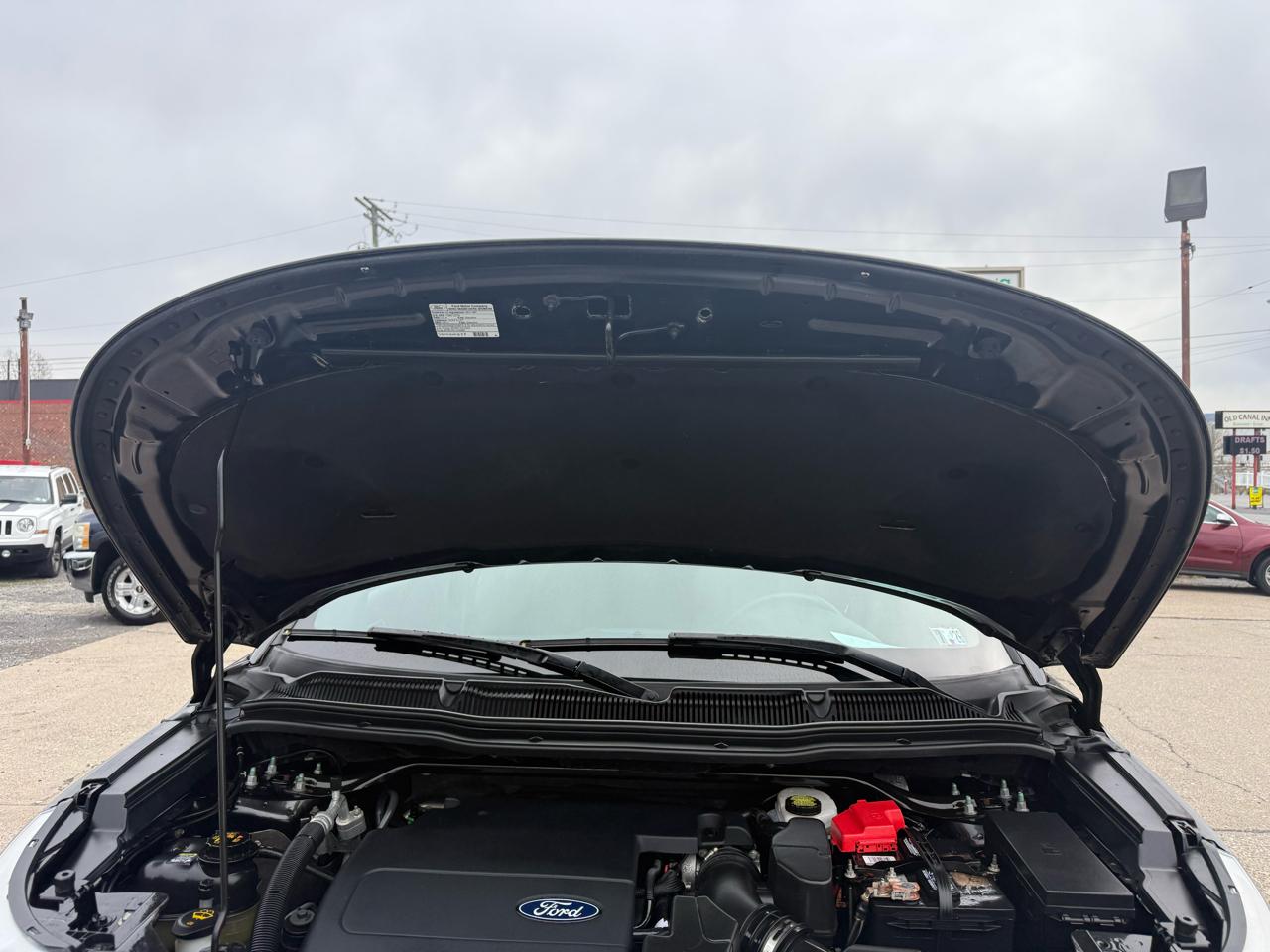 Ford Explorer XLT 4WD 2011