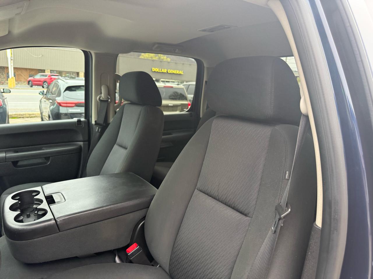 Chevrolet Silverado 1500 LT Crew Cab 4WD 2012