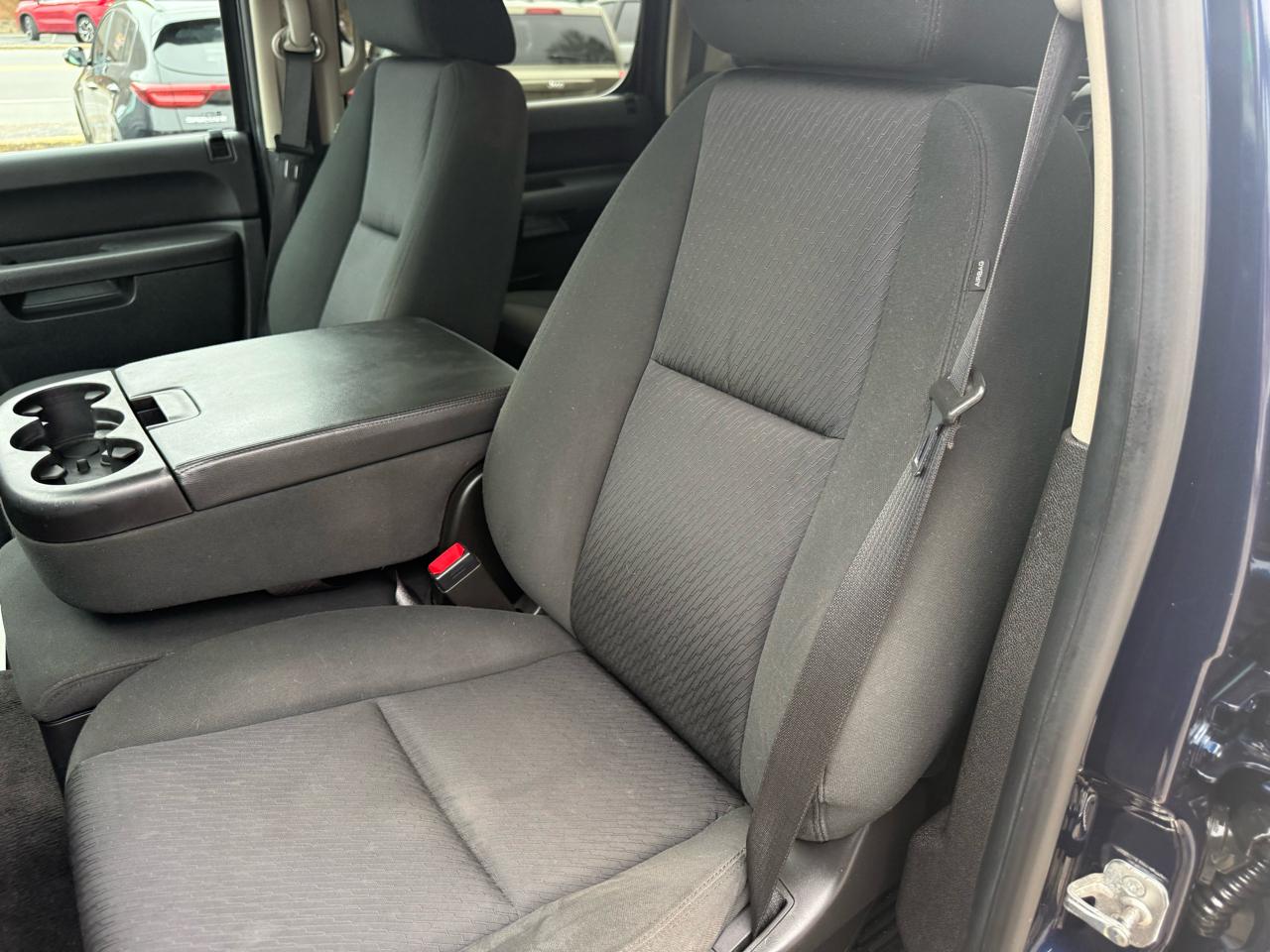 Chevrolet Silverado 1500 LT Crew Cab 4WD 2012