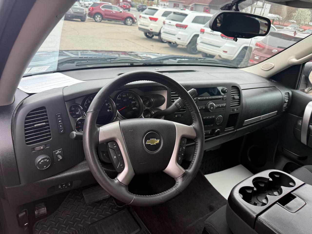 Chevrolet Silverado 1500 LT Crew Cab 4WD 2012