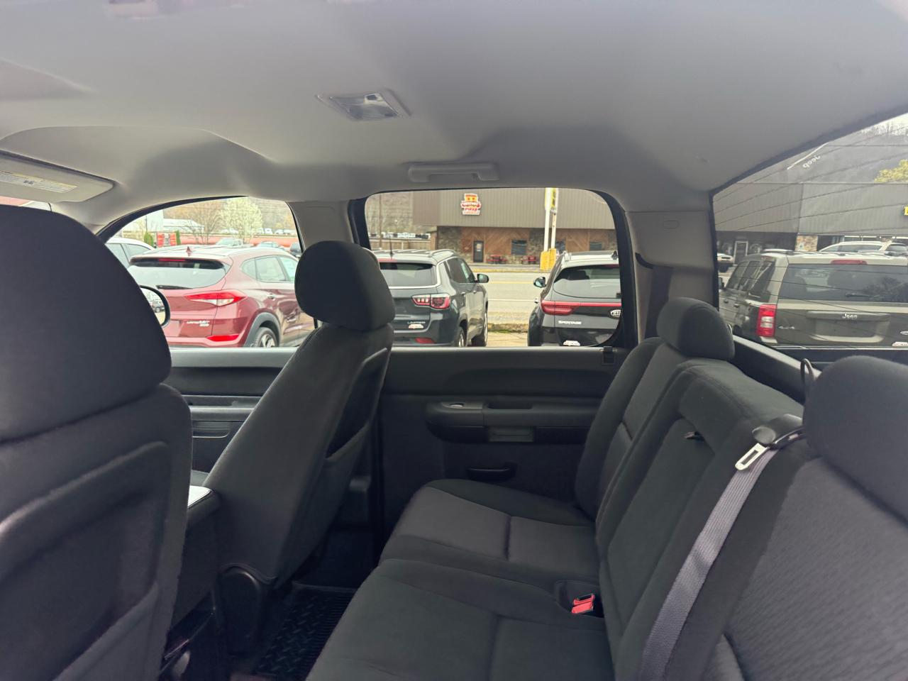 Chevrolet Silverado 1500 LT Crew Cab 4WD 2012