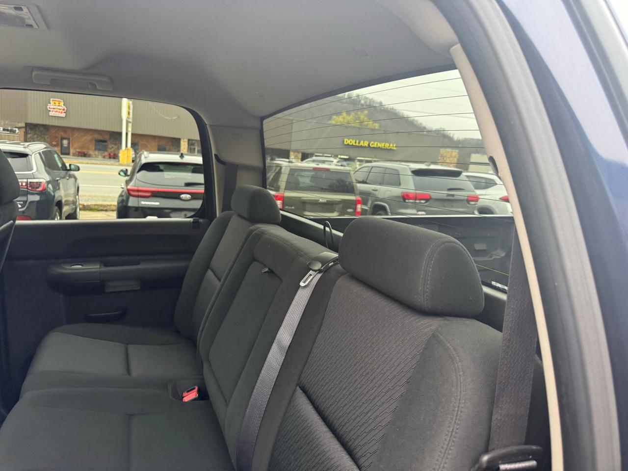 Chevrolet Silverado 1500 LT Crew Cab 4WD 2012