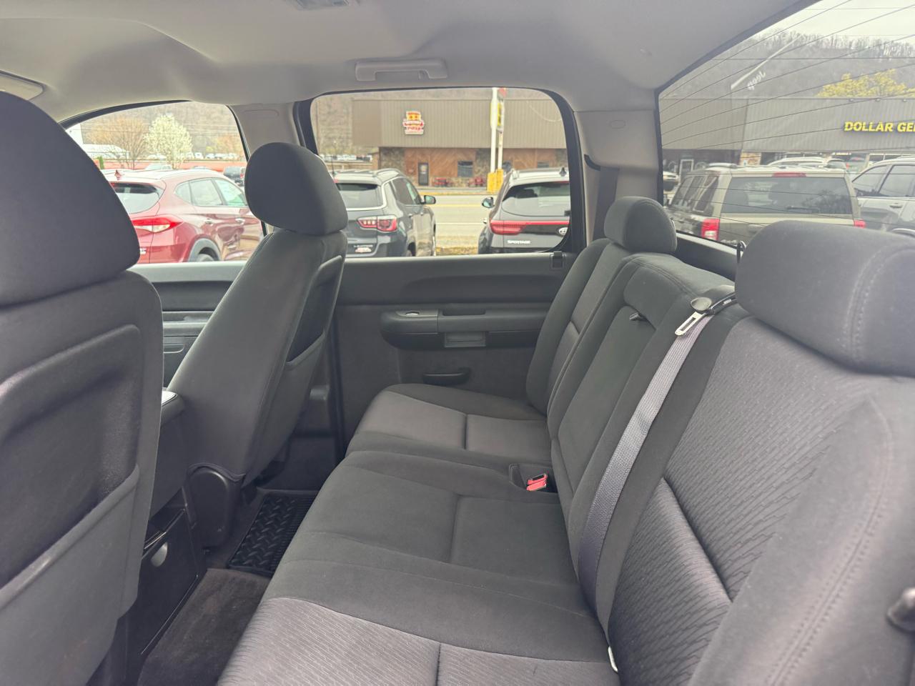 Chevrolet Silverado 1500 LT Crew Cab 4WD 2012