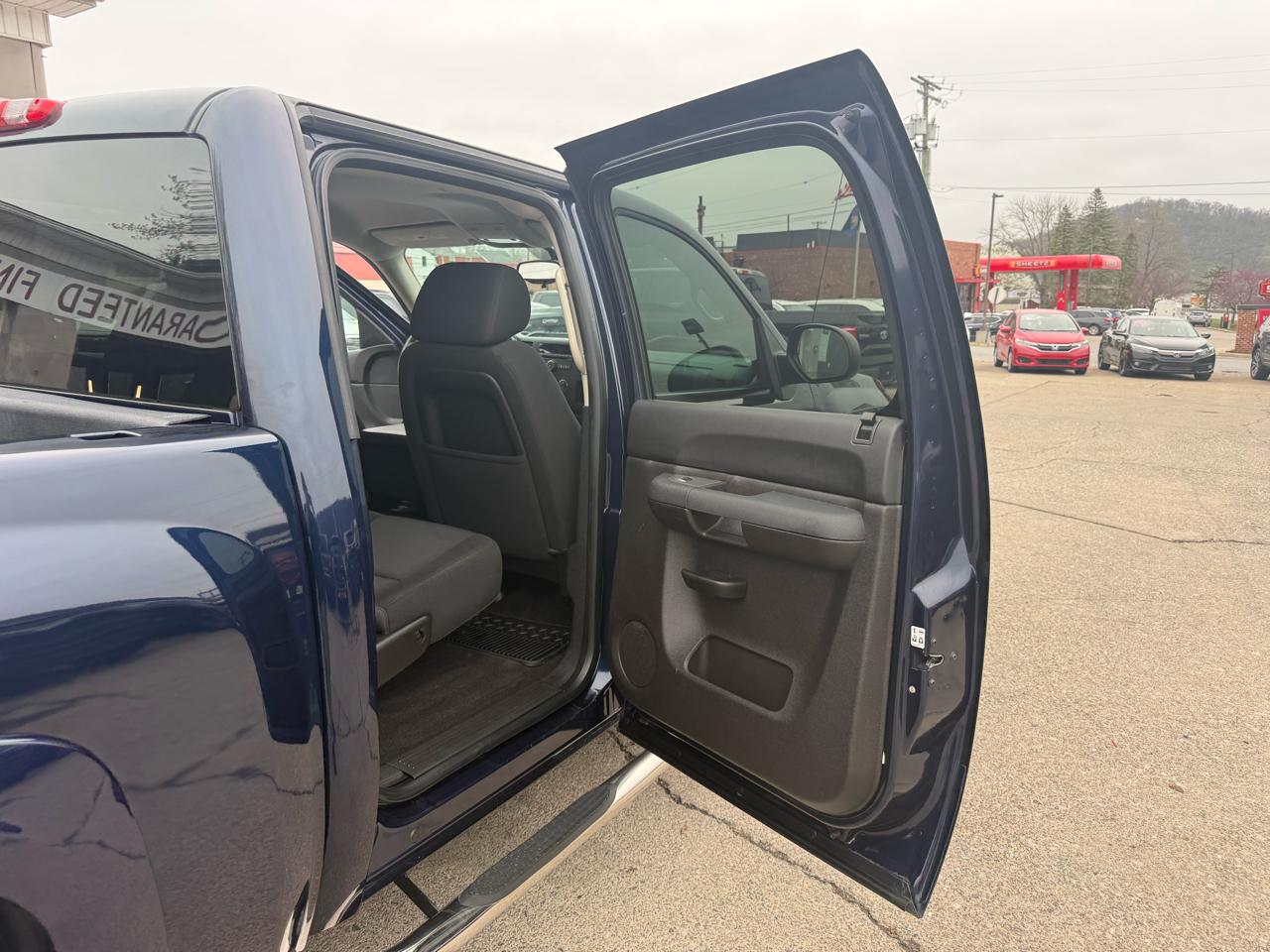 Chevrolet Silverado 1500 LT Crew Cab 4WD 2012