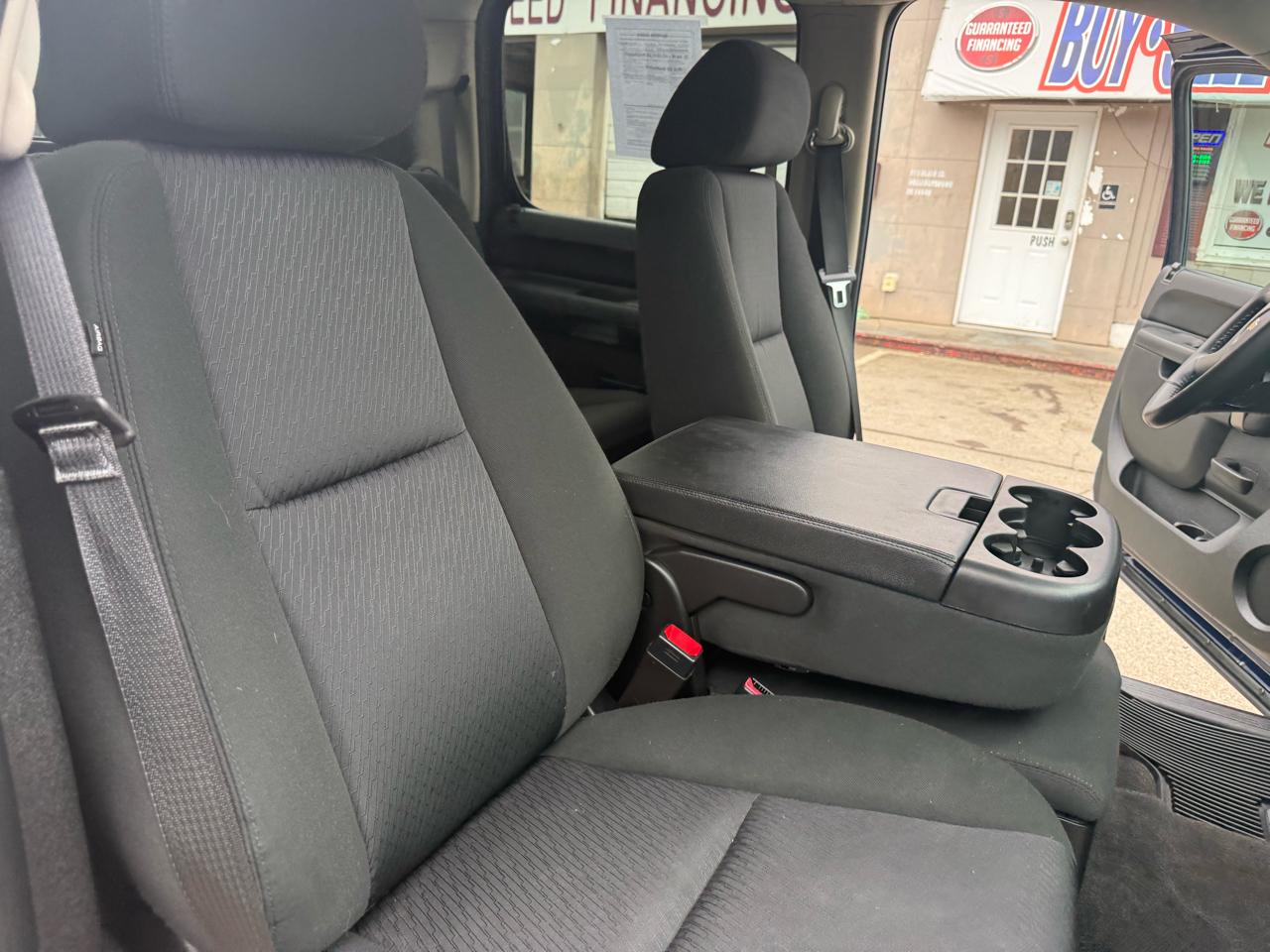 Chevrolet Silverado 1500 LT Crew Cab 4WD 2012