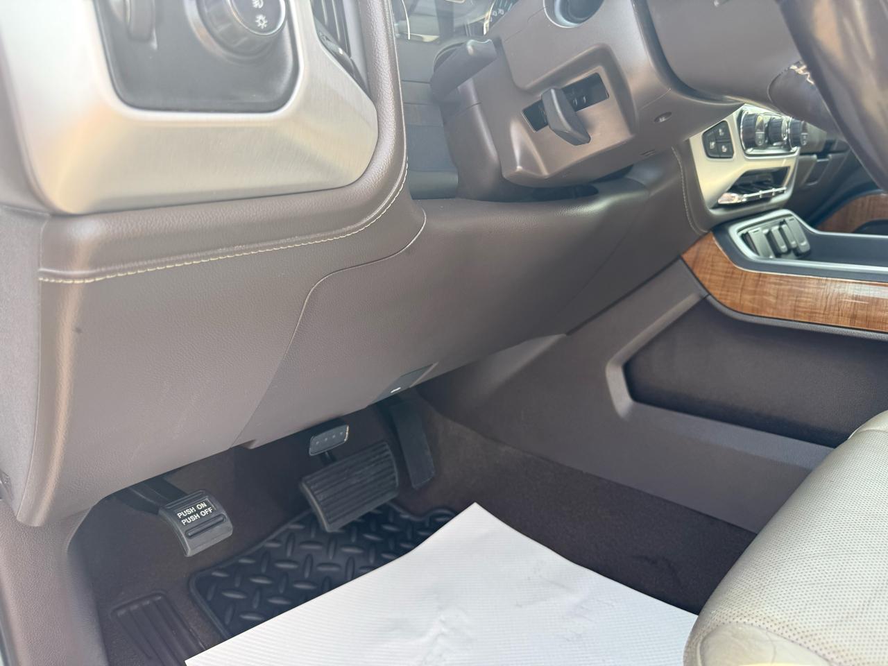 GMC Sierra 1500 SLT Crew Cab Short Box 4WD 2018