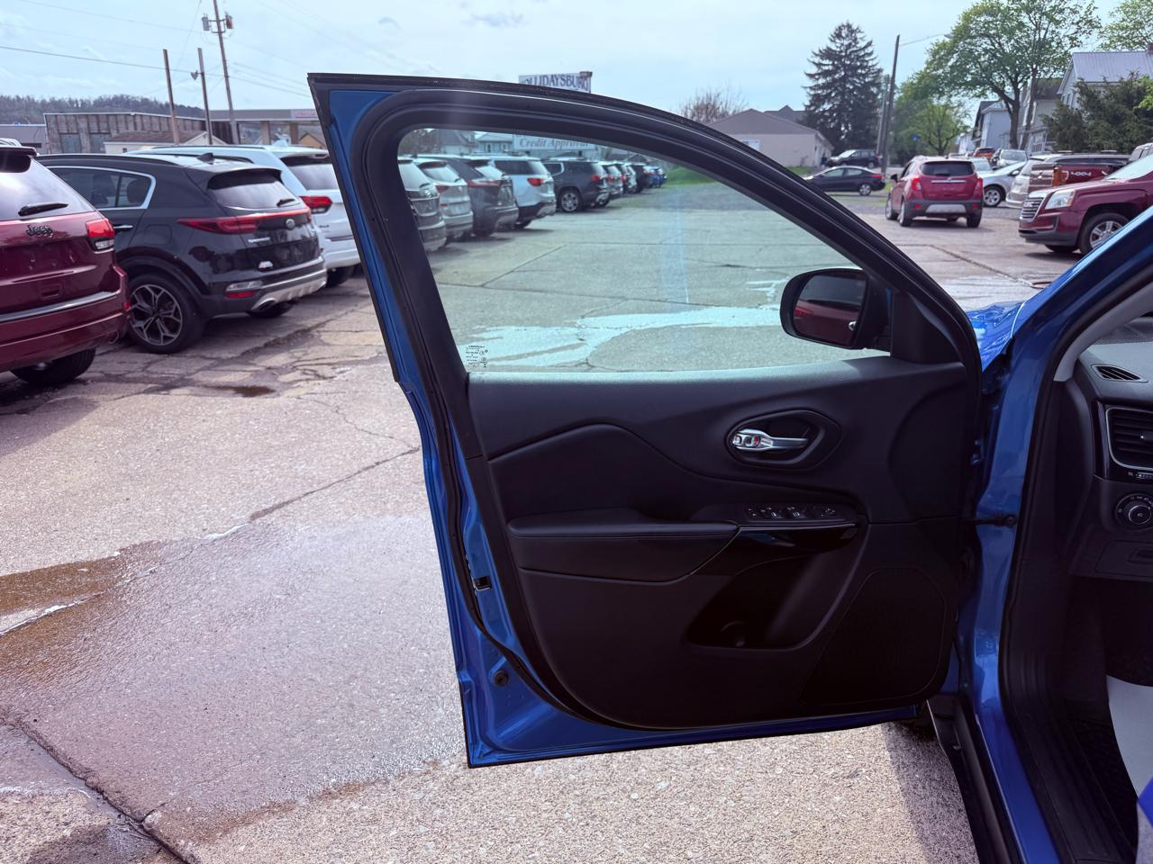 Jeep Cherokee Latitude Plus 4WD 2020