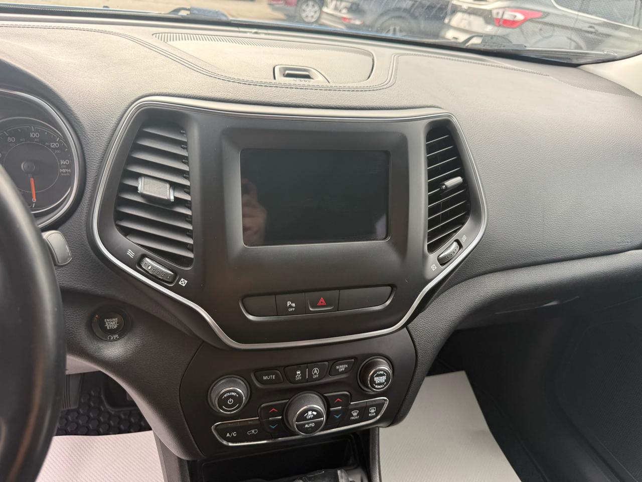 Jeep Cherokee Latitude Plus 4WD 2020