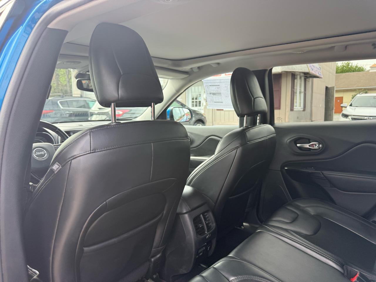 Jeep Cherokee Latitude Plus 4WD 2020