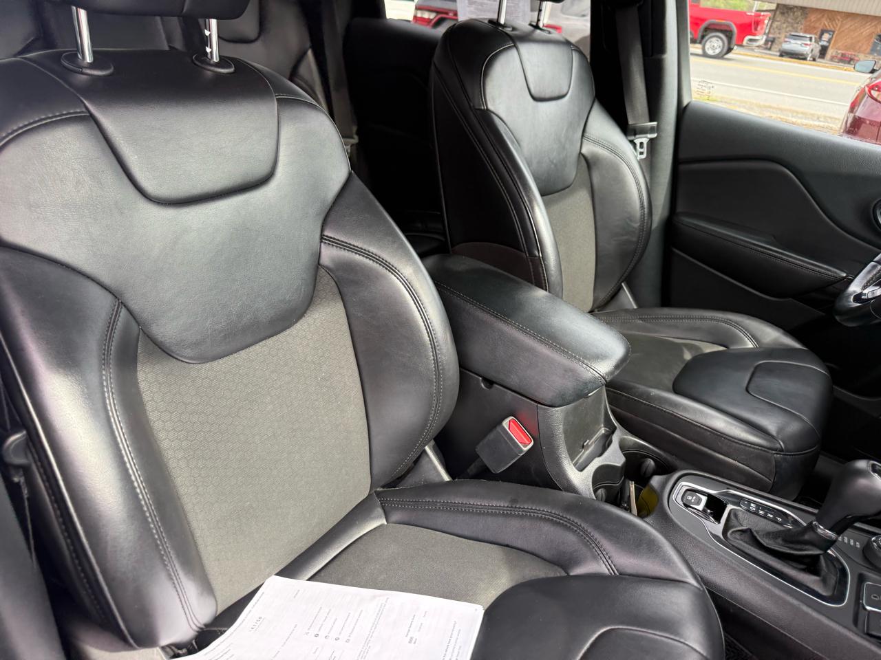 Jeep Cherokee Latitude Plus 4WD 2020