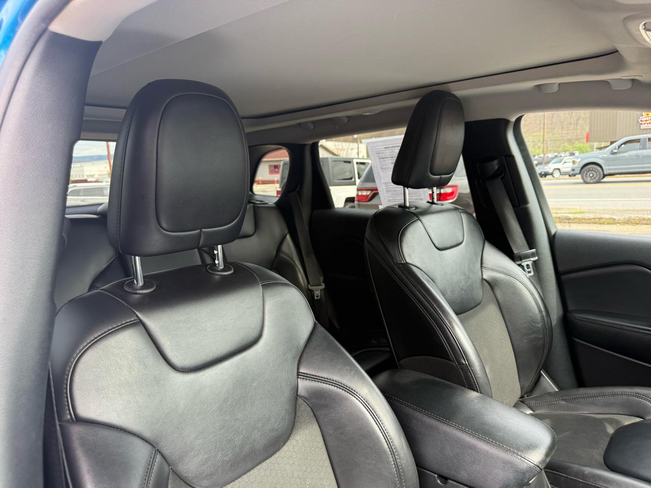 Jeep Cherokee Latitude Plus 4WD 2020