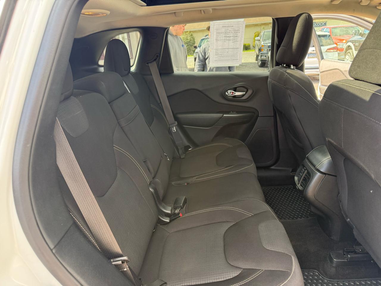 Jeep Cherokee Latitude 4WD 2015
