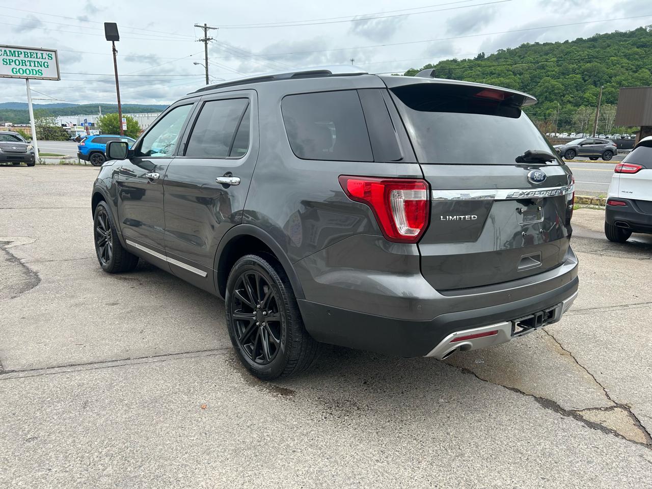 Ford Explorer Limited 4WD 2016