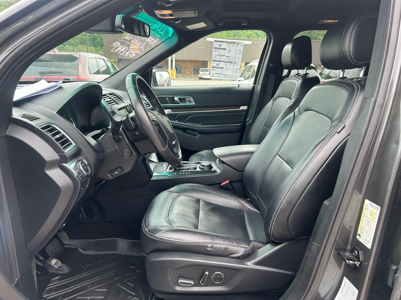 Ford Explorer Limited 4WD 2016