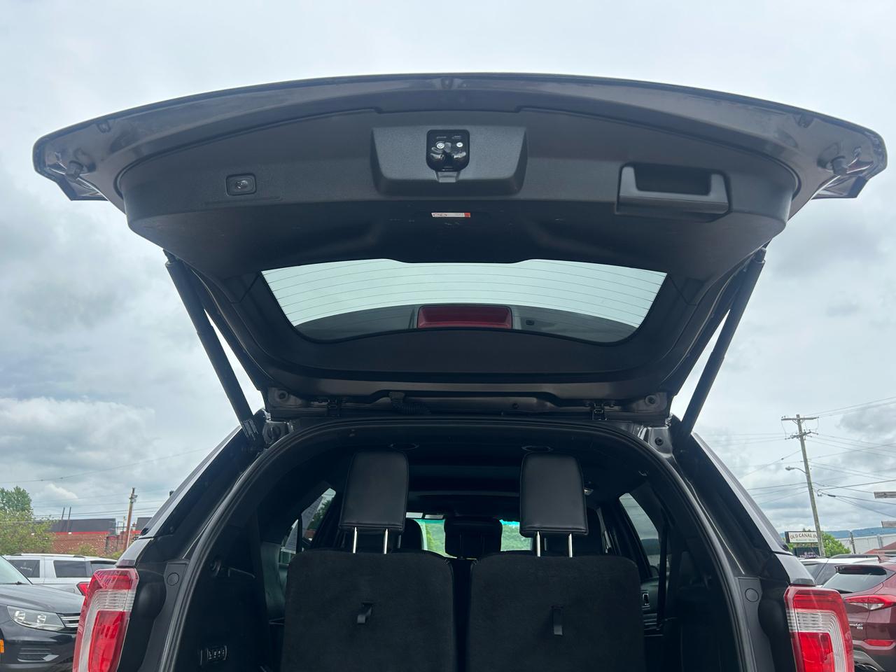 Ford Explorer Limited 4WD 2016