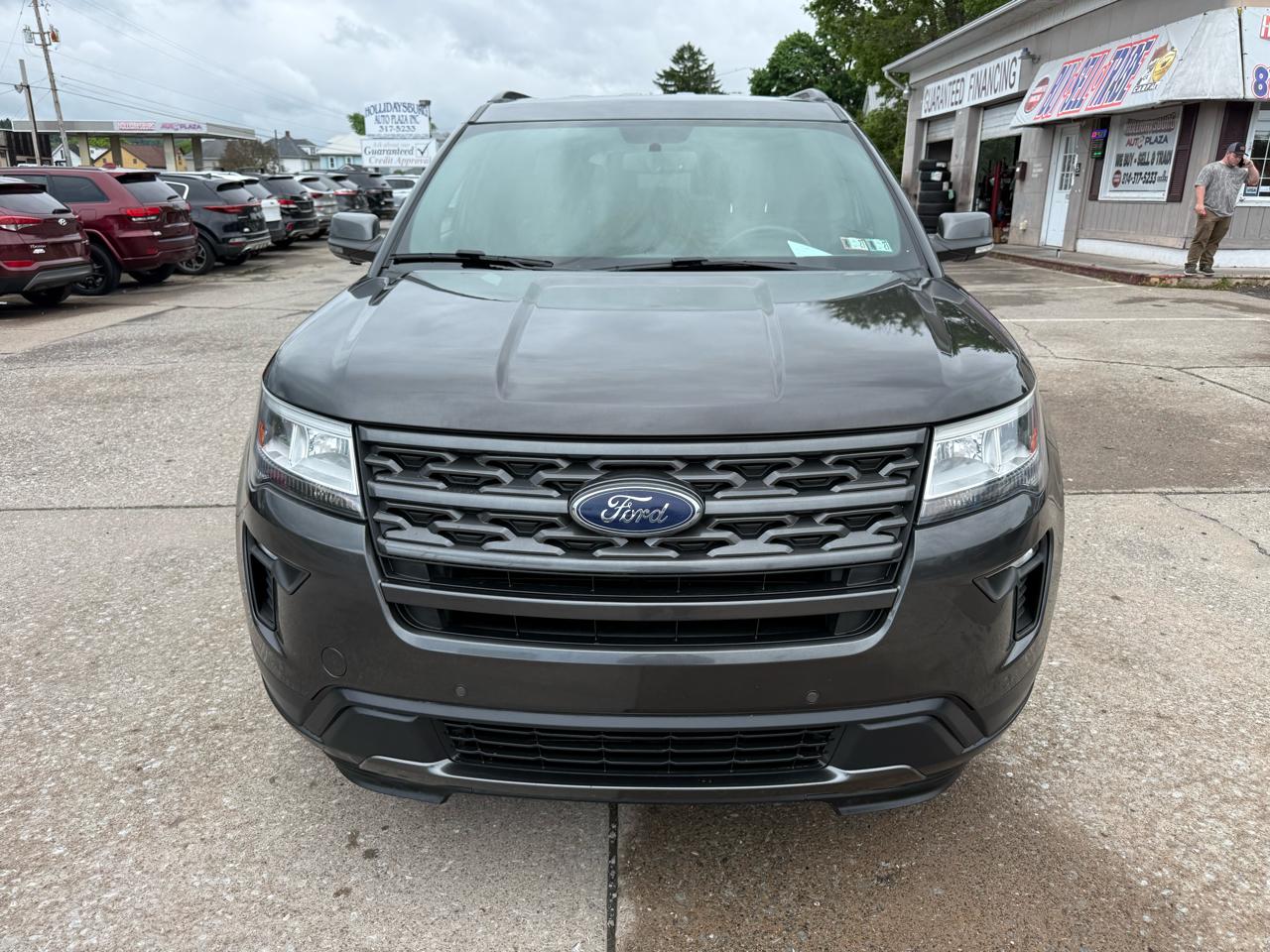 Ford Explorer XLT 4WD 2018