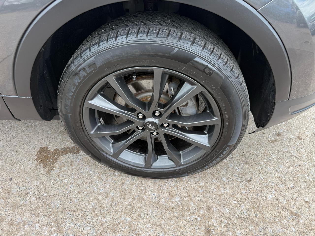 Ford Explorer XLT 4WD 2018