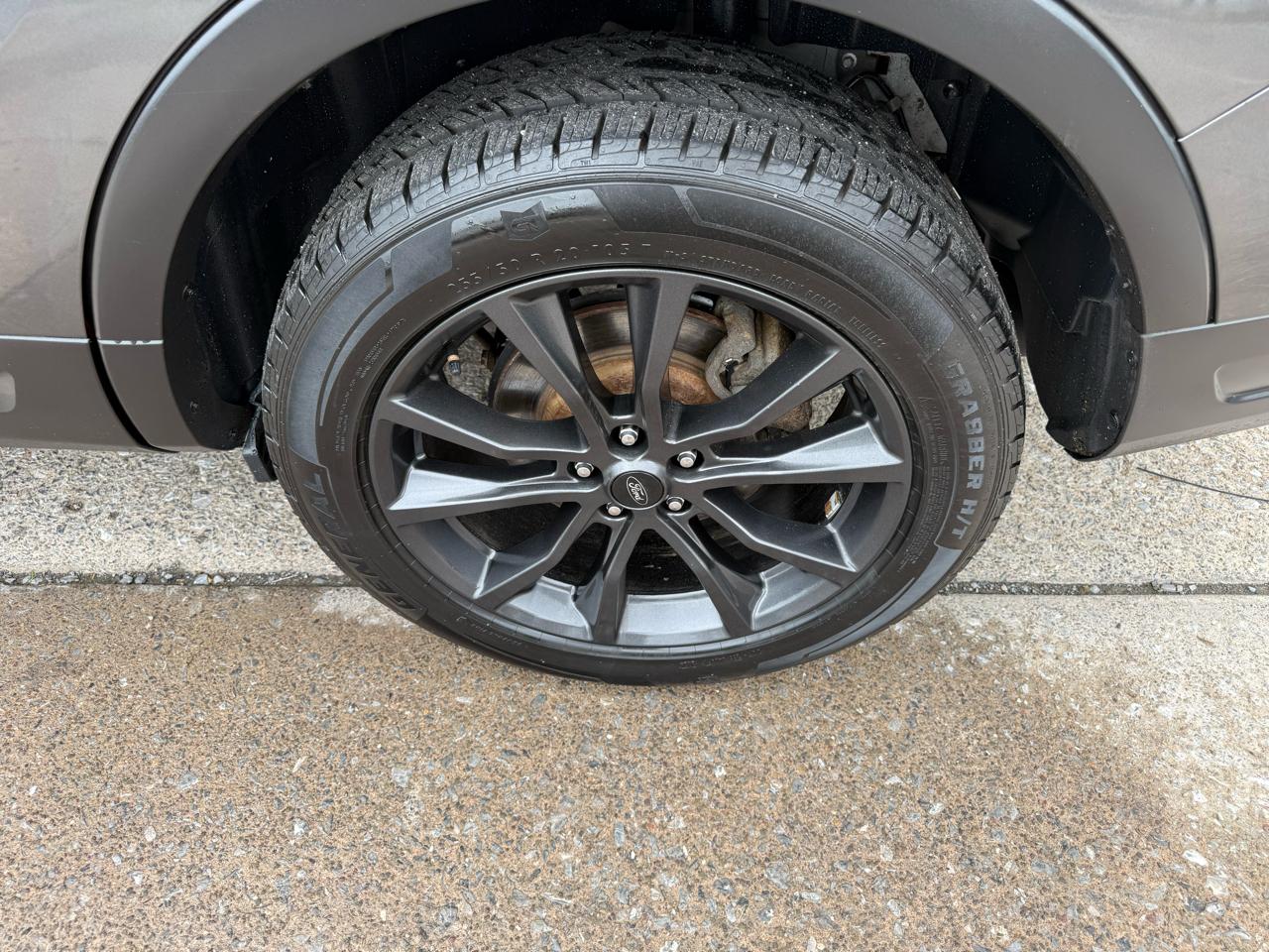 Ford Explorer XLT 4WD 2018