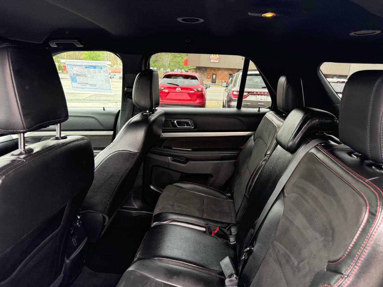 Ford Explorer XLT 4WD 2018