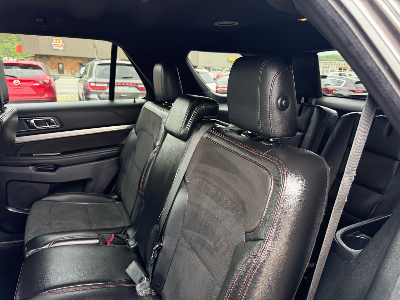 Ford Explorer XLT 4WD 2018