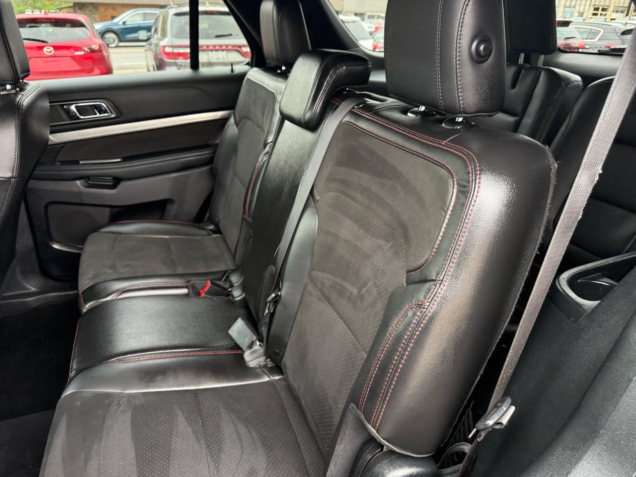 Ford Explorer XLT 4WD 2018