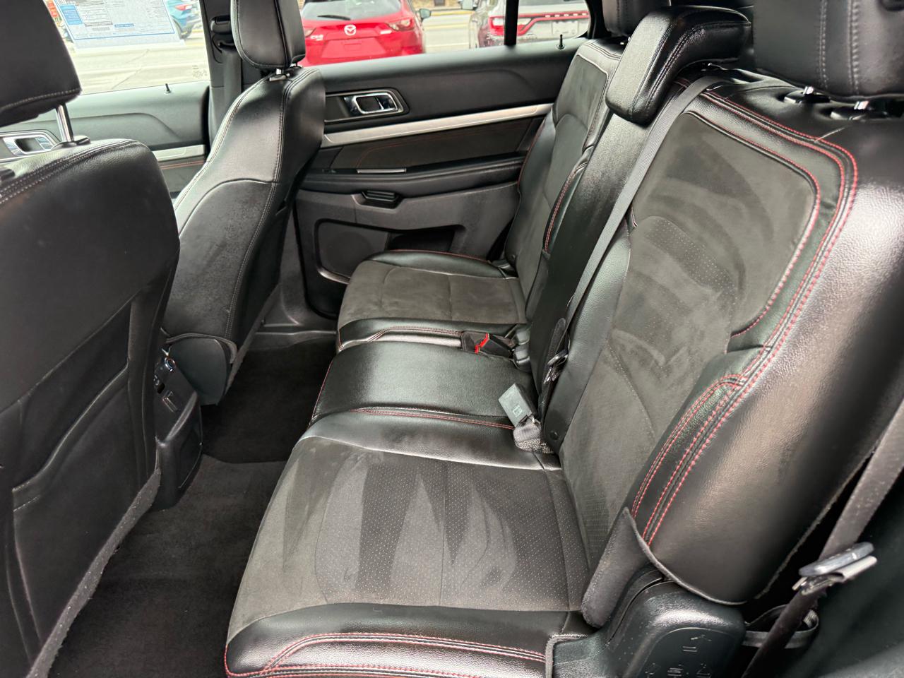 Ford Explorer XLT 4WD 2018