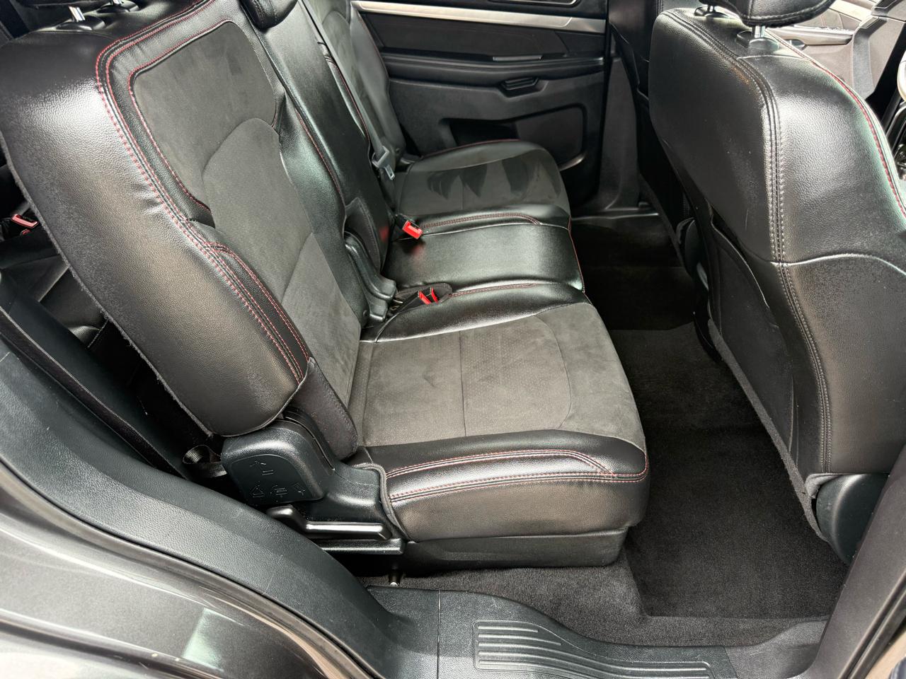 Ford Explorer XLT 4WD 2018