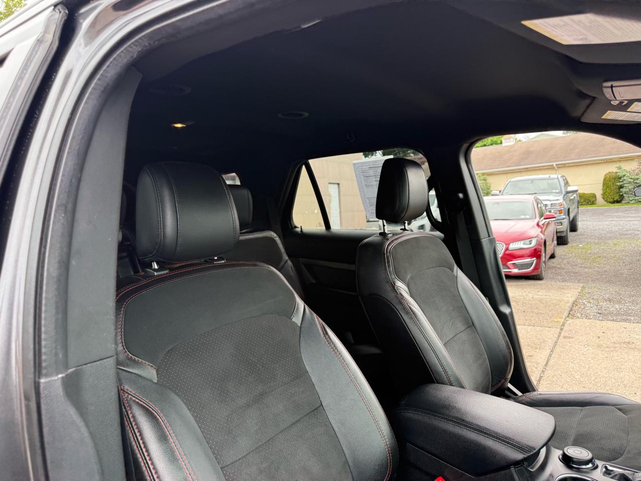Ford Explorer XLT 4WD 2018