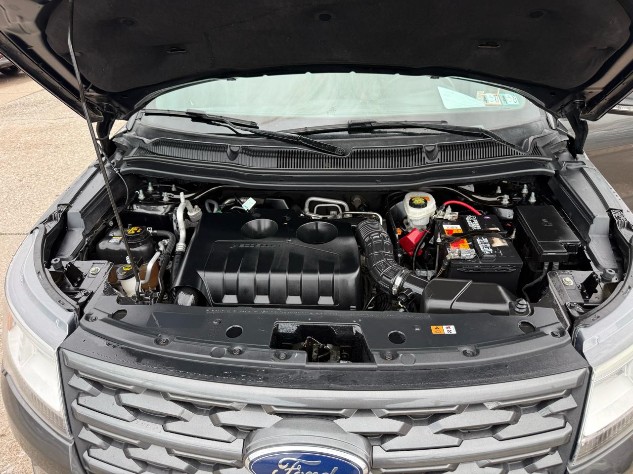 Ford Explorer XLT 4WD 2018