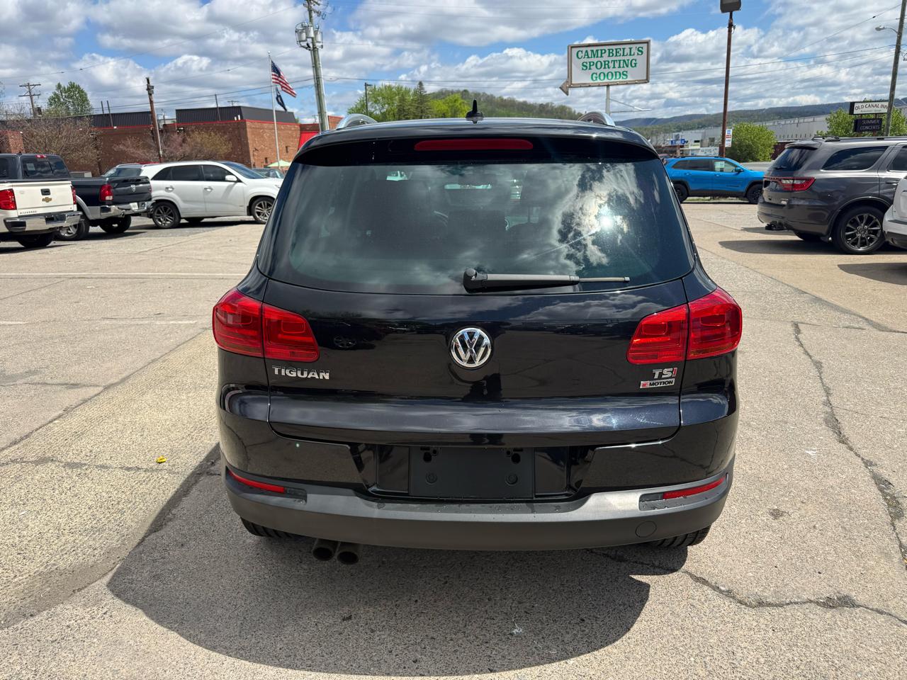 Volkswagen Tiguan Wolfsburg Edition 4MotionWolfsburg Edition 4Motion 2017
