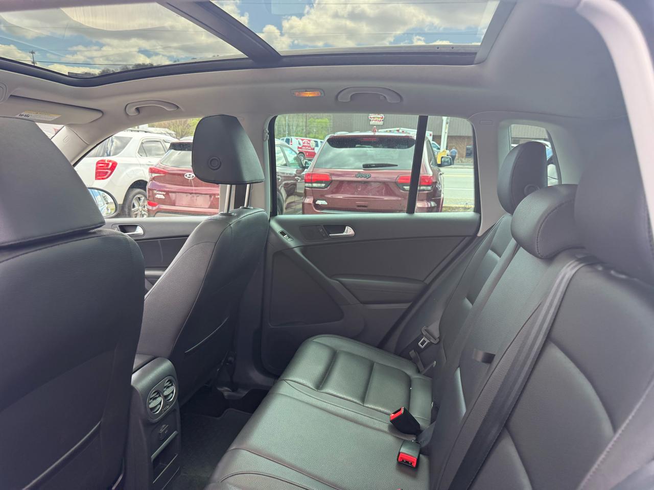 Volkswagen Tiguan Wolfsburg Edition 4MotionWolfsburg Edition 4Motion 2017