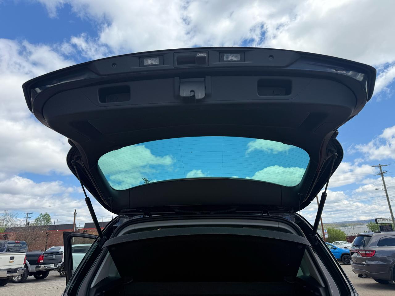 Volkswagen Tiguan Wolfsburg Edition 4MotionWolfsburg Edition 4Motion 2017