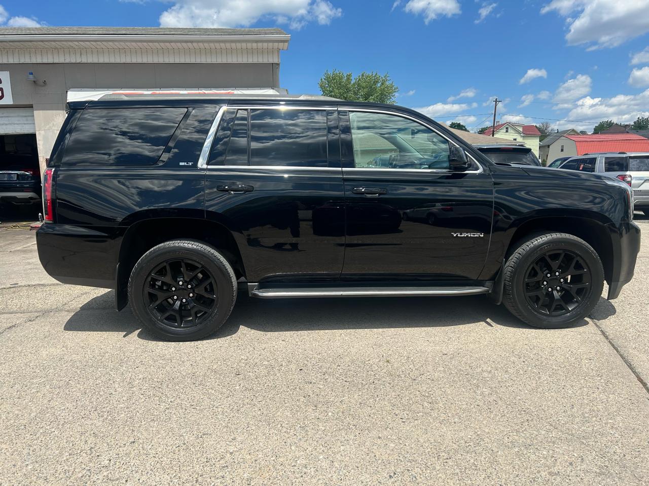 GMC Yukon SLT 4WD 2016