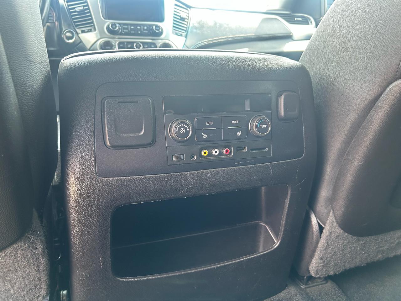 GMC Yukon SLT 4WD 2016