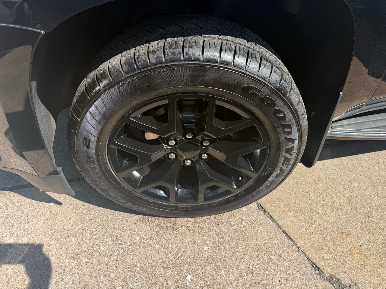 GMC Yukon SLT 4WD 2016