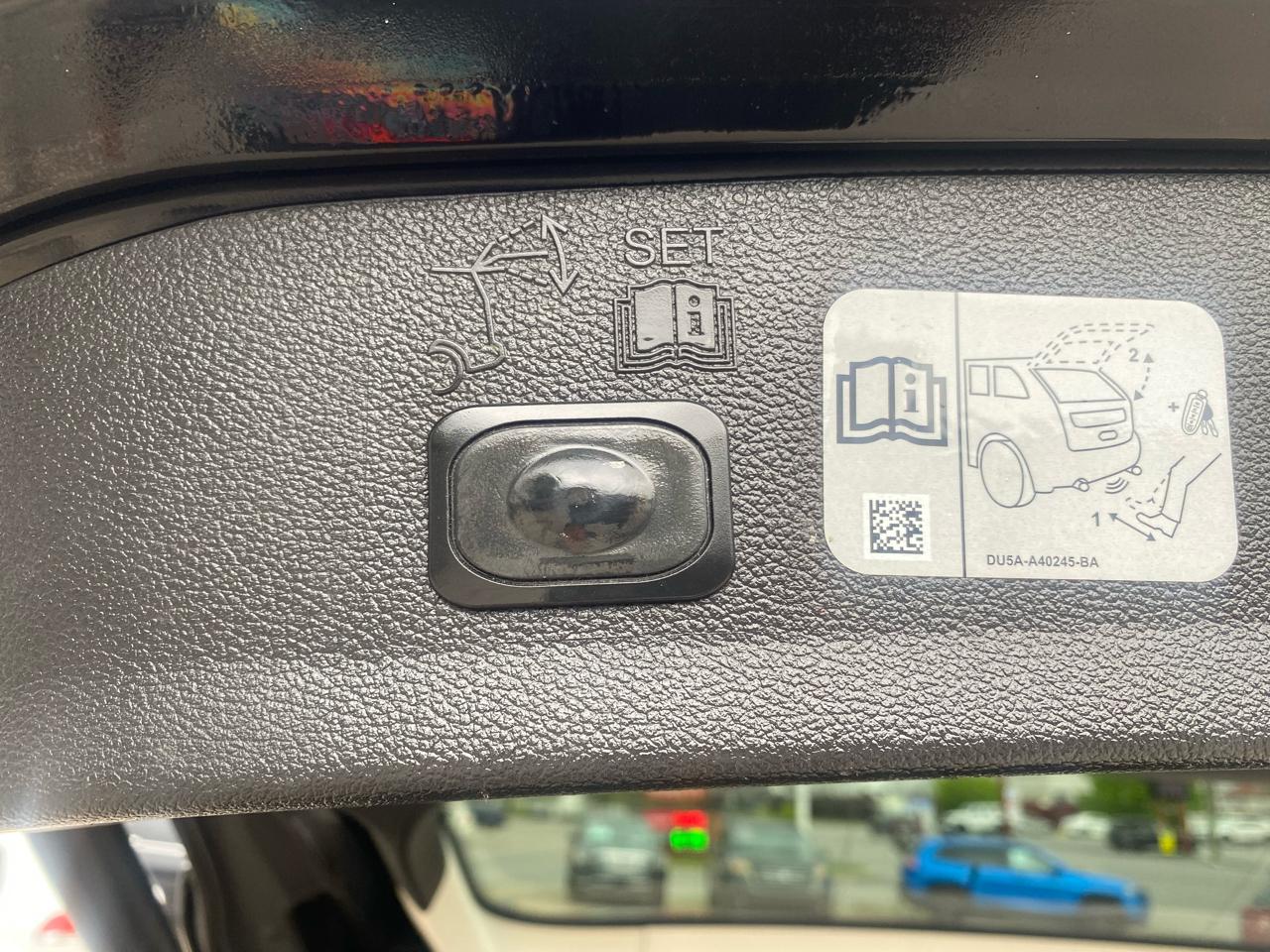 Ford Escape Titanium 4WD 2017