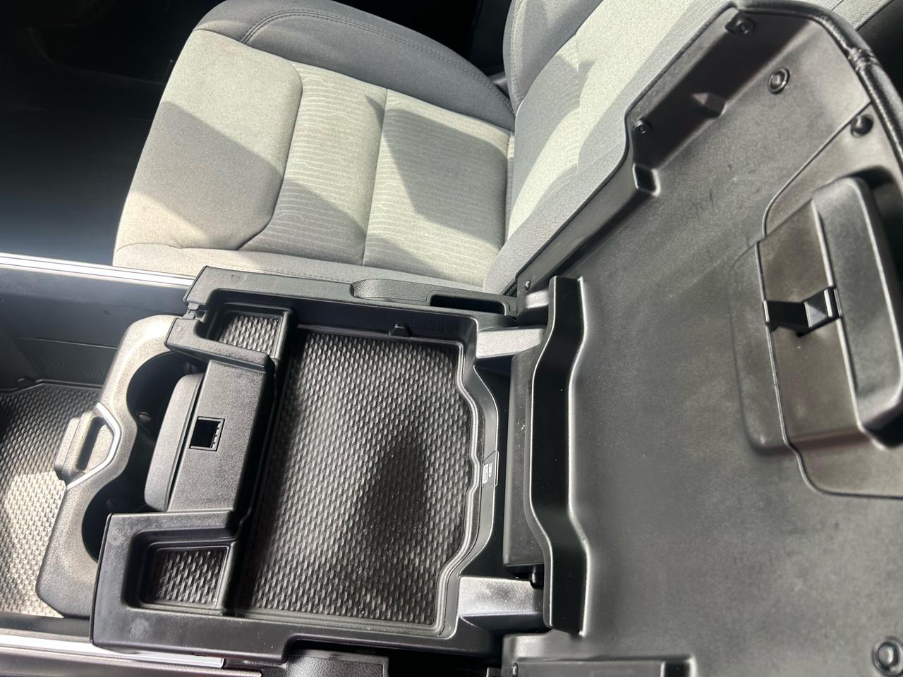 RAM 1500 Big Horn Crew Cab SWB 4WD 2020